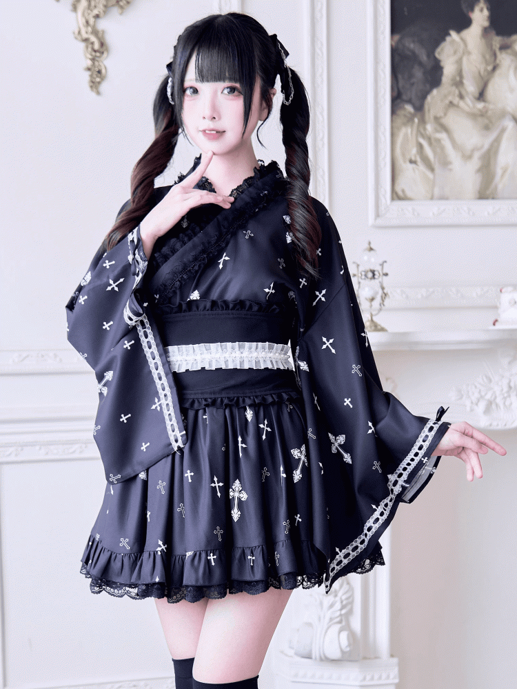Kei with Bell Gothic Print Black White Cross Sleeves Wrap Kimono-Style and Top Jirai