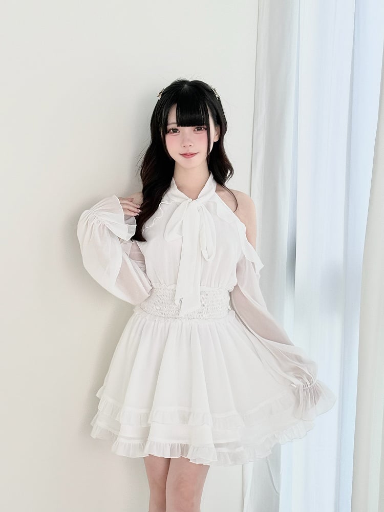 Ästhetische Jirai-Taille für weiße Schultern – gesmoktes Kleid, Clean Kei, Ausschnitt, Rüschen, gestuft