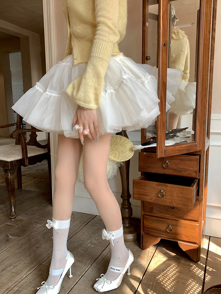 Black White Classic Versatile Pearly /