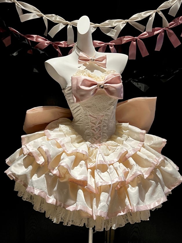 ピンク/ブラックの大きなリボン