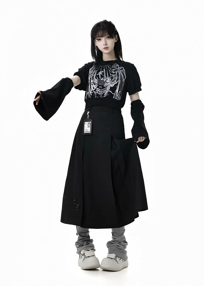 Black Anime Girl Print with Armwear Free Cropped T-shirt