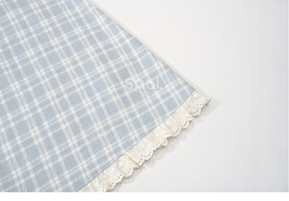 ブルーのチェック柄ハイウエストレーストリムミディスカート