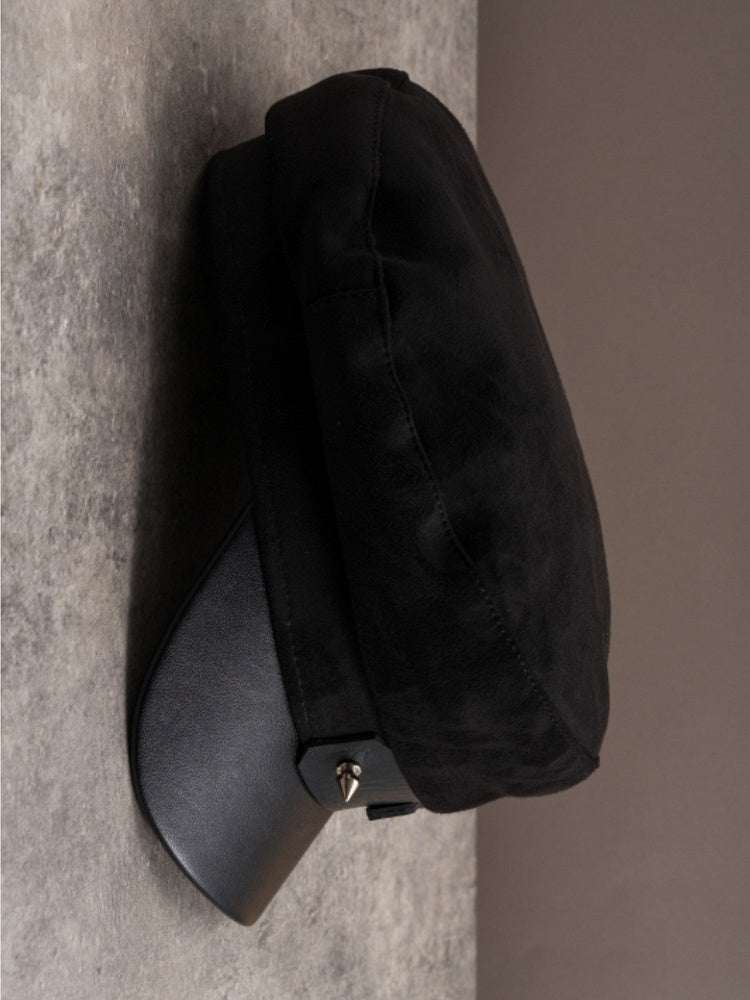 Gothic Details Heart Ring Black Studs Hat Beret
