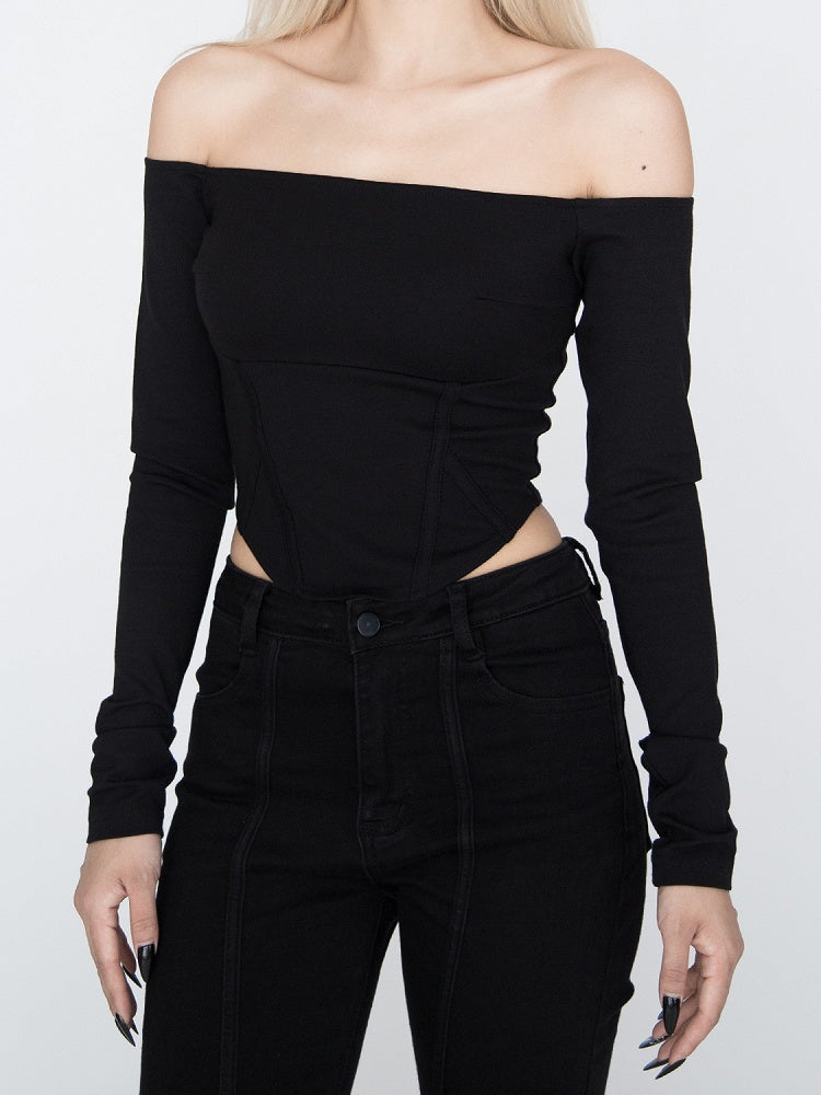 ブラックのオフショルダーネックライン、カーブヘムトップス