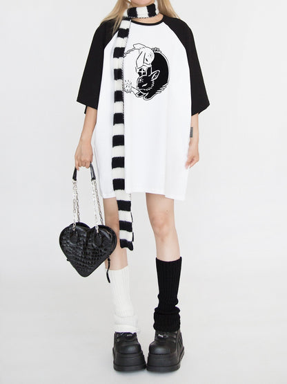 ブラック＆ホワイト バニープリント オーバーサイズ Tシャツ