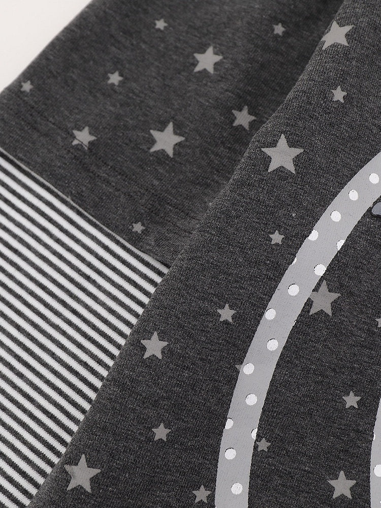 Otaku Style Gray Two-Piece Look Round Neck Long Sleeve Shirt with Bunny & Star Motif - Languid Park