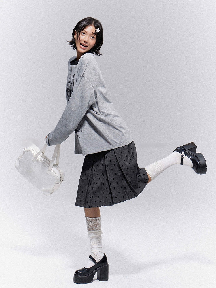 Print Top Neckline Crew Gray Casual Girl Trim with Anime Black