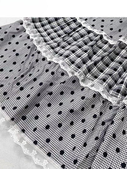 Graues Musterbesatz Polka-Dot Y2K und Rockspitze Bittersüßes Karo