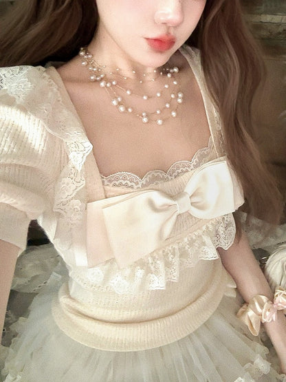 Trim Bow Apricot Top Slim-Fit Puff Playful With Lace Sleeve