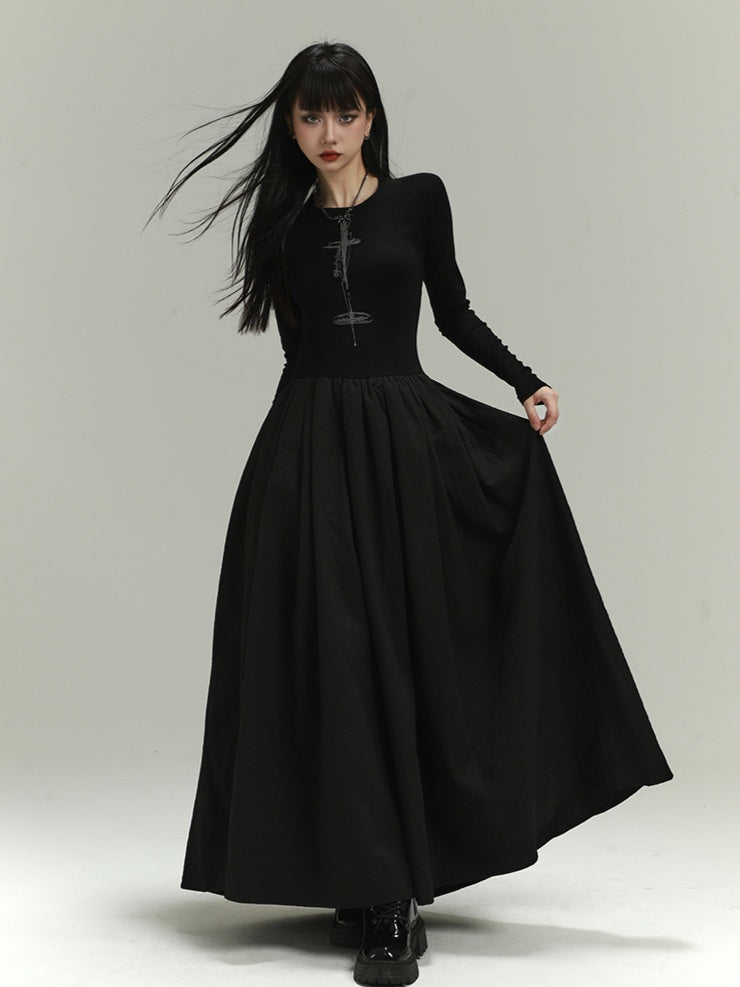 Gothic Black Backless/Covered-Back Round Neck Slim-fitting Dress