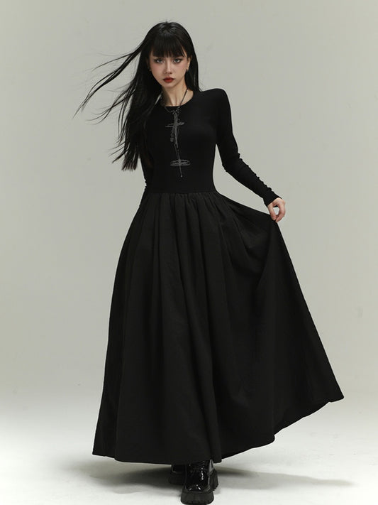 Gothic Black Backless/Covered-Back Round Neck Slim-fitting Dress