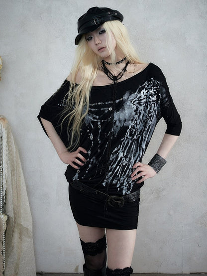 Asymmetrical Batwing Sleeve Black Bodycon Dress with Wing Print - NO ROMANCE