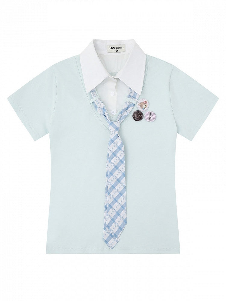 Preppy Fake Two-Piece Turn-Down Collar Short Sleeve Top in Light Blue with Plaid Tie and Badges - Languid Park