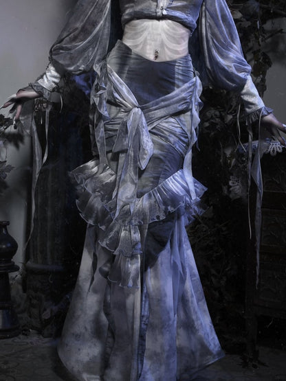 Staubblauer Rüschenvolant-Knierock „Corpse Bride“ im Gothic-Stil