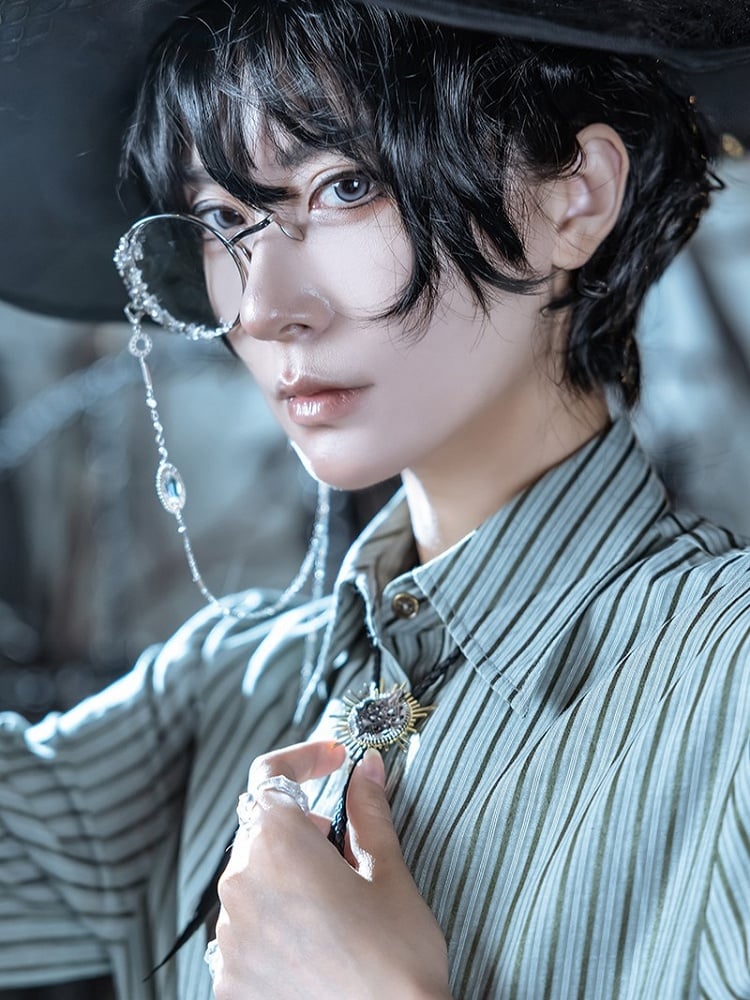 スチームパンクなセミシアー昆虫型リング