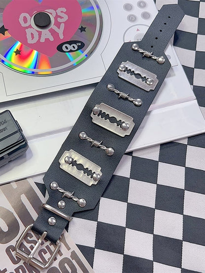 ロックディテール ブラックリング パンクアームスタッド