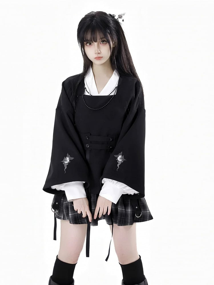 Cheongsam à poignets ornés d'une chaînette et de perles, noir/gris, encolure carrée, broderies