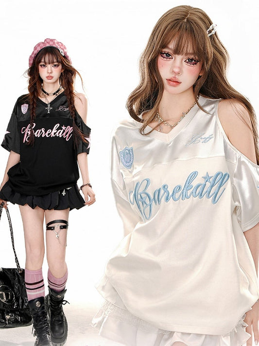 ホワイト/ブラックレターカットアウトショルダーVネックスポーティTシャツ