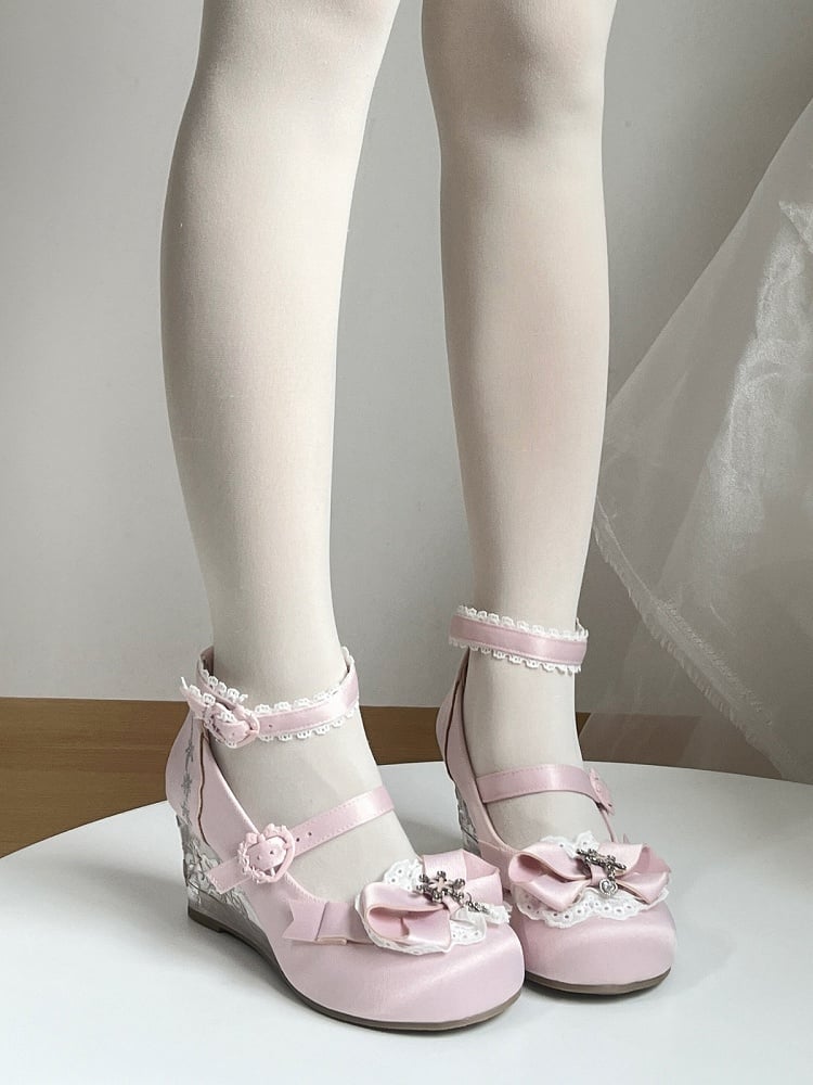Pink Snow Embroidery Heart Buckle Shoes with Transparent Heel - Vintage Sweetheart