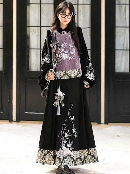 Black and Purple Chinese-Style Skirt with Floral Embroidery and Beaded Pendant - Han Ru Chu Hanfu &amp; Han-Element Studi