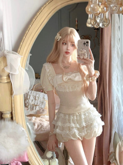 Trim Bow Apricot Top Slim-Fit Puff Playful With Lace Sleeve