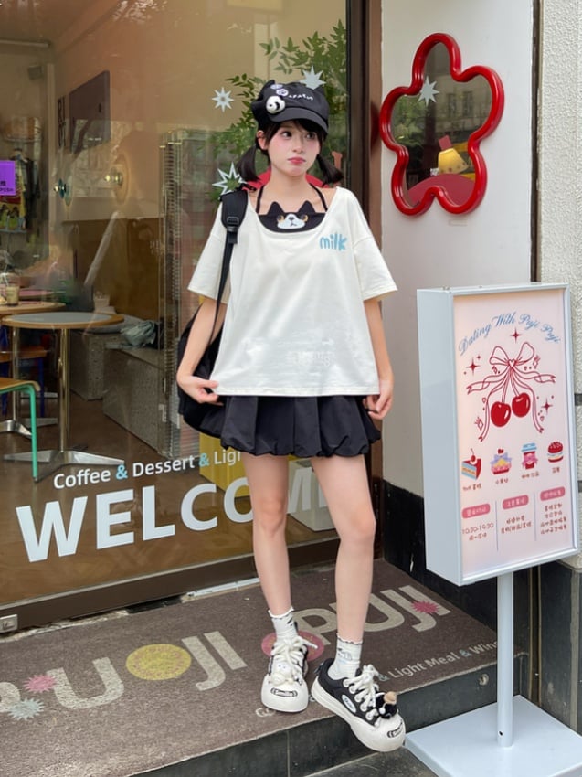 ブラック 伸縮性ウエスト キティ バブルスカート プリント