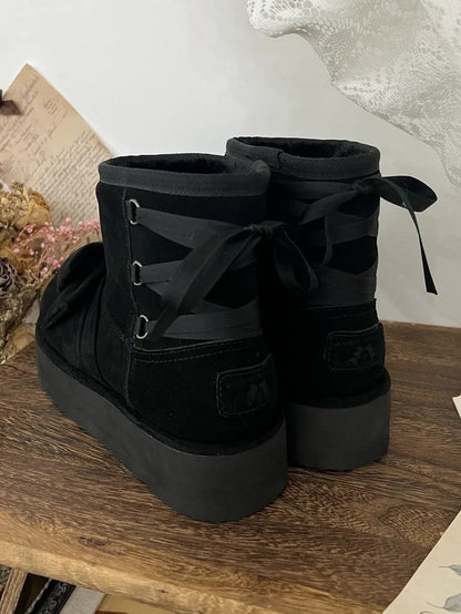 2.5cm Platform Sole Black Winter Boots for Lolita - Decorative Front Bow & Adjustable Back Lacing