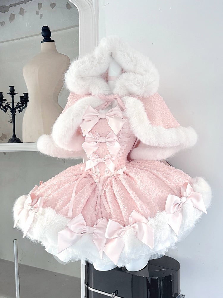 バレンタインデーのピンクのリボンが豪華なネックラインと裾のボーン入りドレス + ケープフルセット