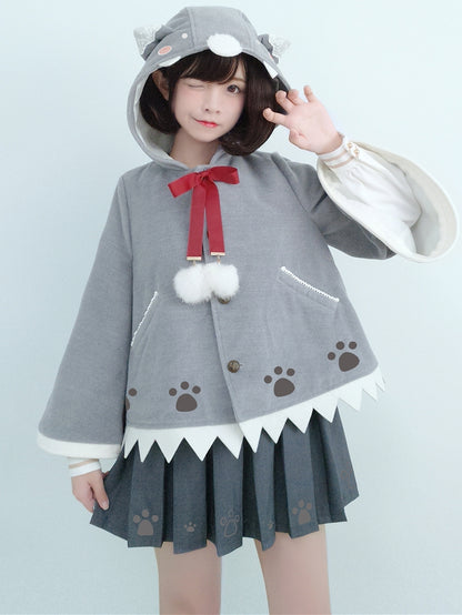 ダークグレーの足跡刺繍ボックスプリーツスカート