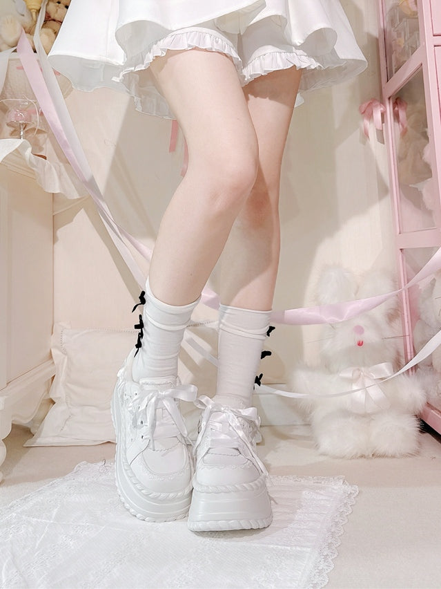 Buttercream White Kawaii Platform Lace-Up Edging Sneakers Classic - Ruffle
