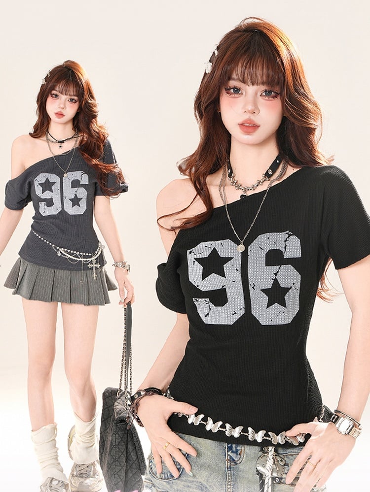 ブルーブラック/ダスティ アシンメトリーネックライン ナンバープリント Tシャツ