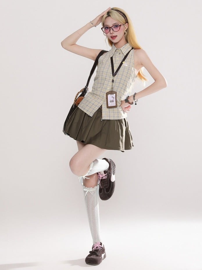 Khaki Sleeveless Top with Plaid Pattern - Rayohopp