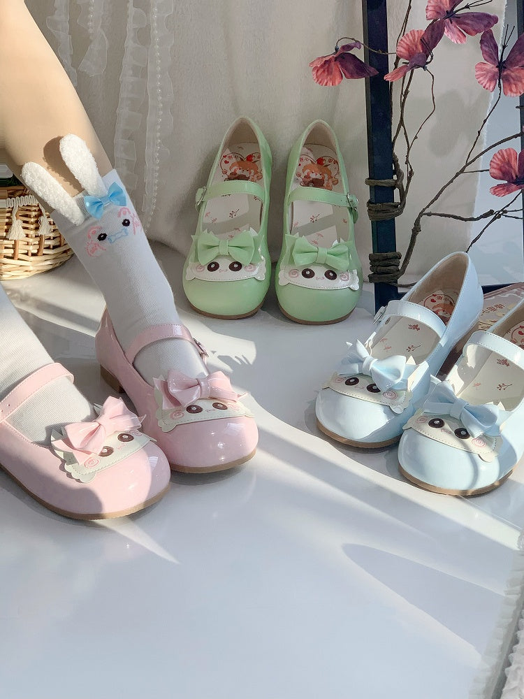 Low-heel Sweet Lolita Light Pink Shoes with Heart-shaped Snap & Crab Accents
