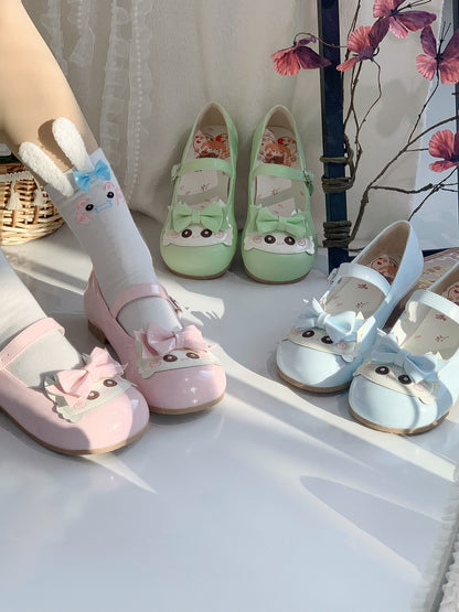 Low-heel Sweet Lolita Light Pink Shoes with Heart-shaped Snap & Crab Accents