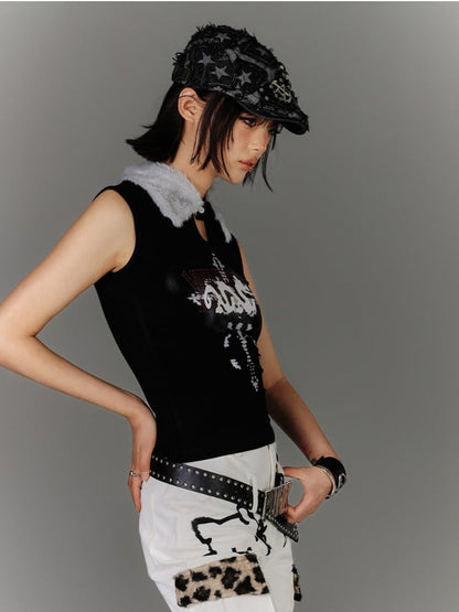 Y2K Schwarzes Plüschkragen-Druckknopf-Ausschnitt-Schlüsselloch-Grafik-Glamouröses Tanktop
