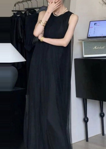 Ärmelloses Kleid mit drapiertem Chiffon in Khaki