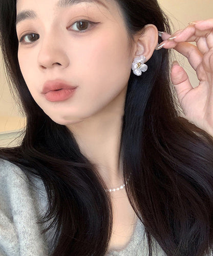 エレガントなイヤリング スタッド パール フローラル ホワイト 合金 銅