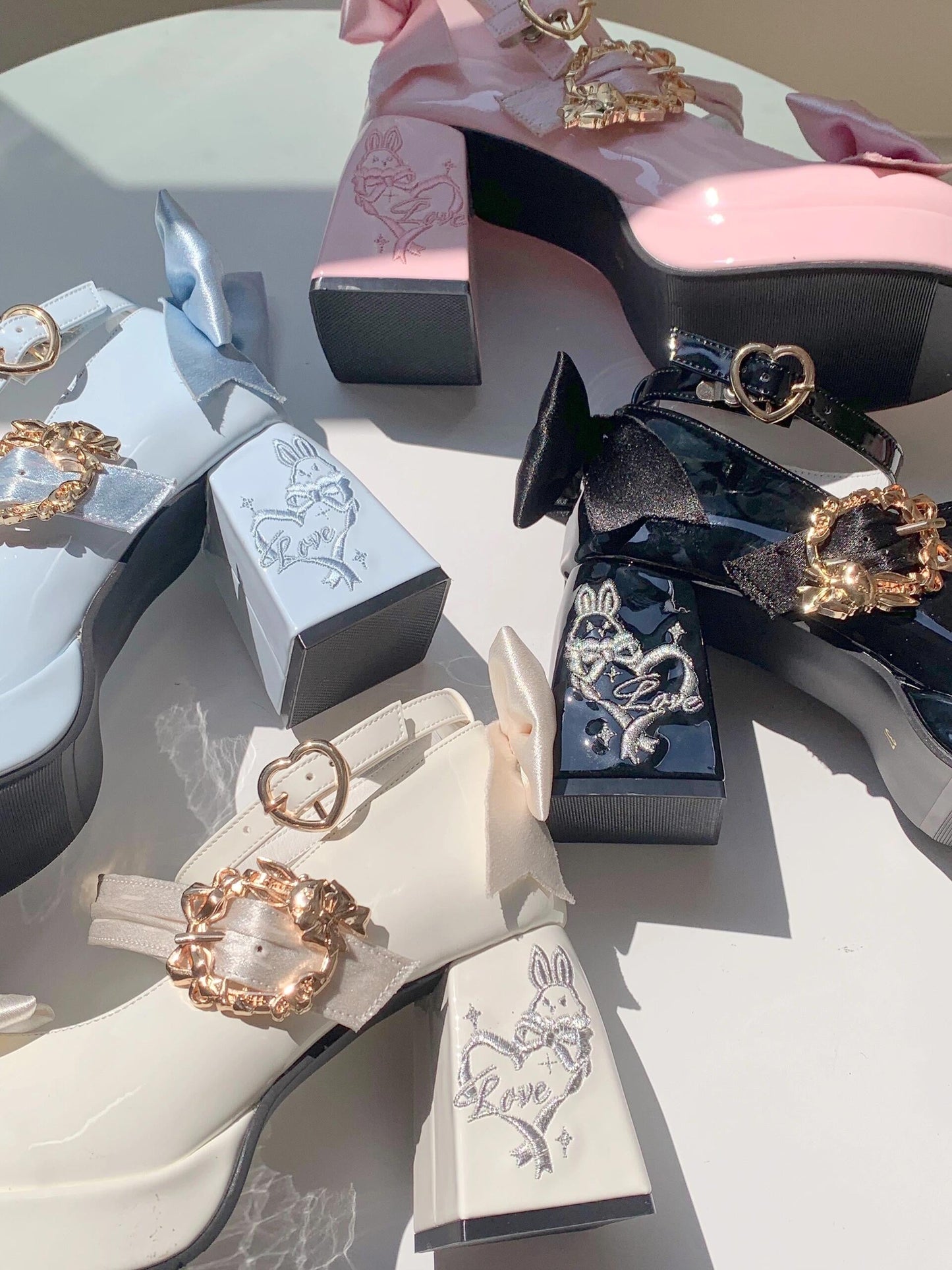 Mary Janes mit Häschen