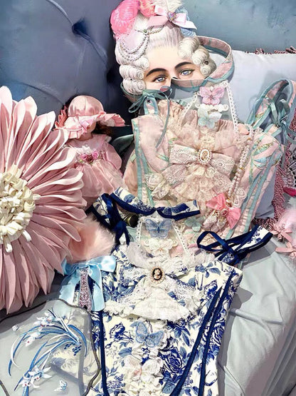 Goldenes Kanarienvogel-Kleiderset im östlichen Rokoko-Chinoiserie-Stil