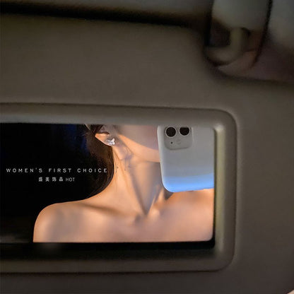 Schmetterlingsohrring aus Legierung mit Fransen