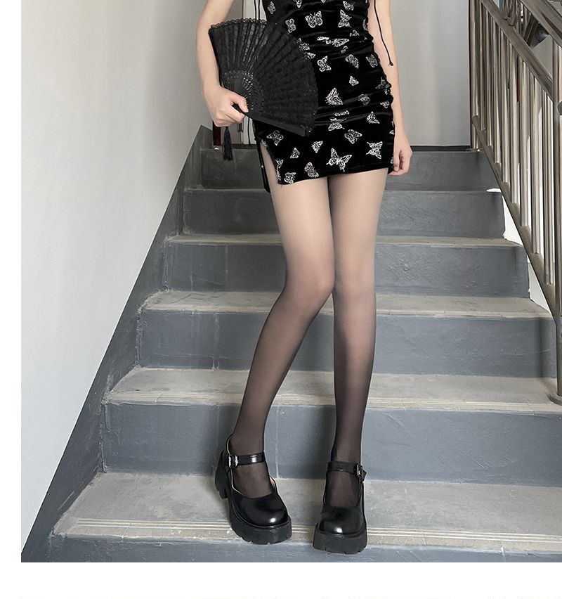 Strumpfhose mit Farbverlauf