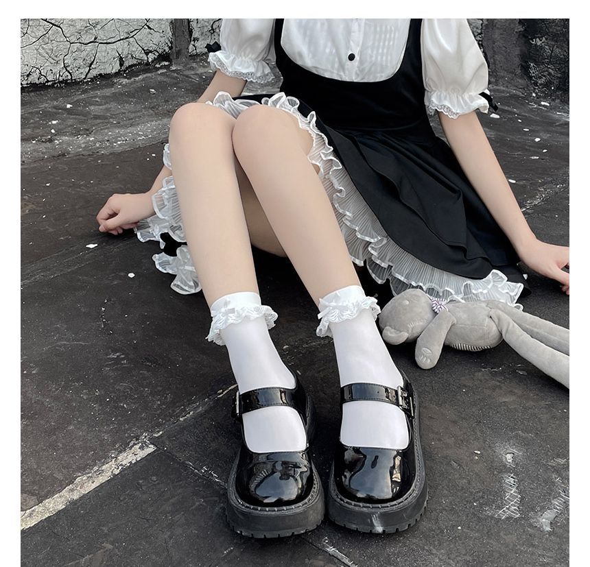 Set Trim / Tall Lace Socks