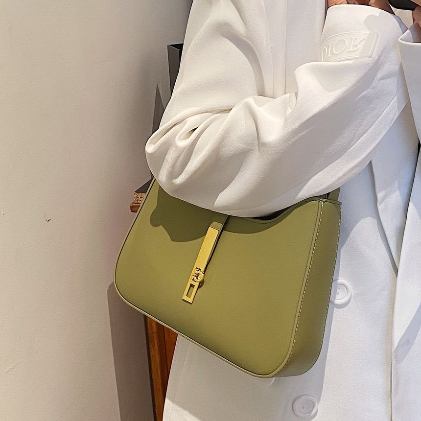 バッグ フェイクレザー クロスボディ