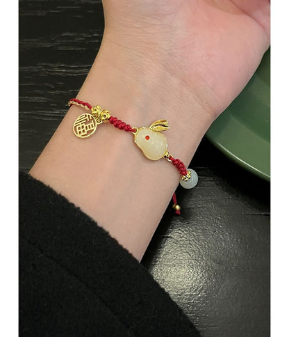 Kaninchen-String-Halskette mit Perlen