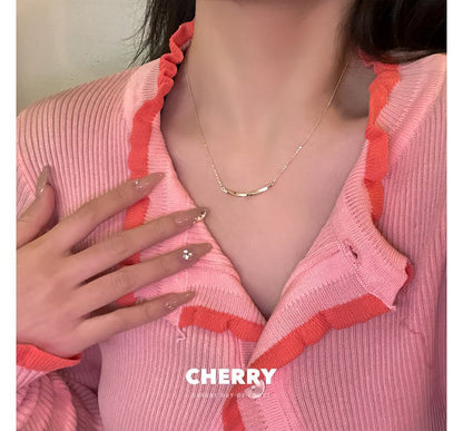 Necklace Bar Twisted