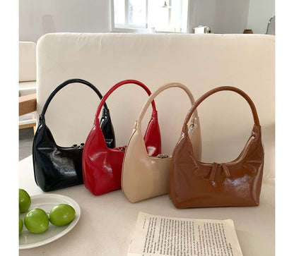 ショルダーフェイクプレーンジップバッグレザー