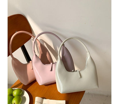 ショルダーフェイクプレーンジップバッグレザー