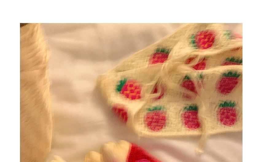 Crochet Patterned Bandana Sunglasses /