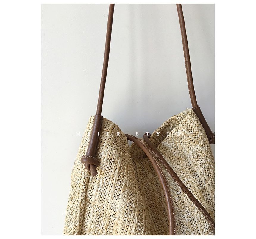 Bag Applique Straw Tote