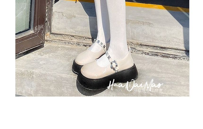 Overknee-Socken mit Schleifenakzent